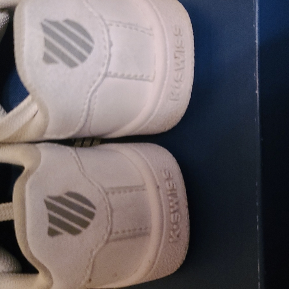 Shoes - Picture 3 of 5
